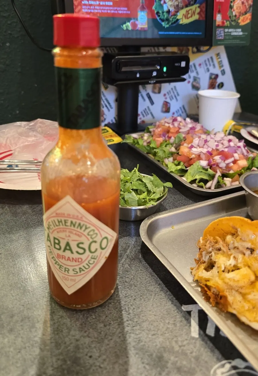 Picadillo poke bowl chosen with salad