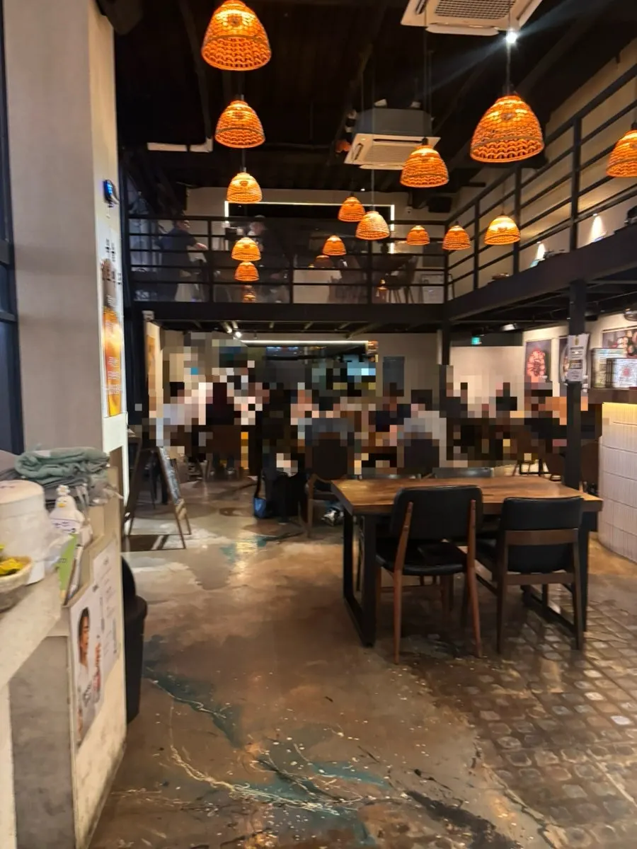 Yuksul's first floor interior with high ceilings