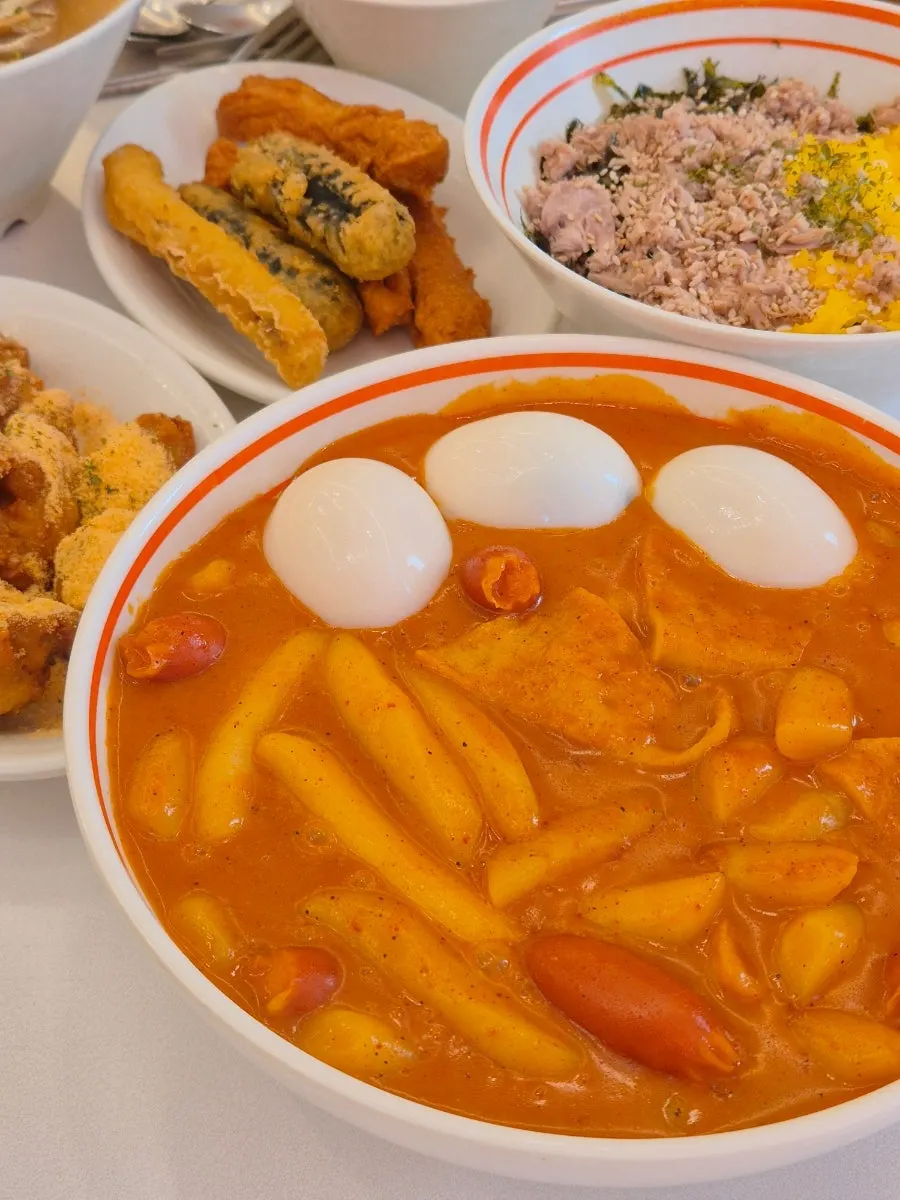 얌볶이 매장 방문 사진