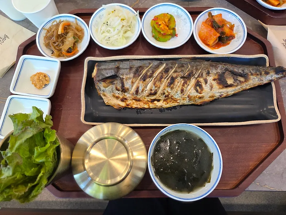 담백한 화덕 임연수구이 정식 한 상