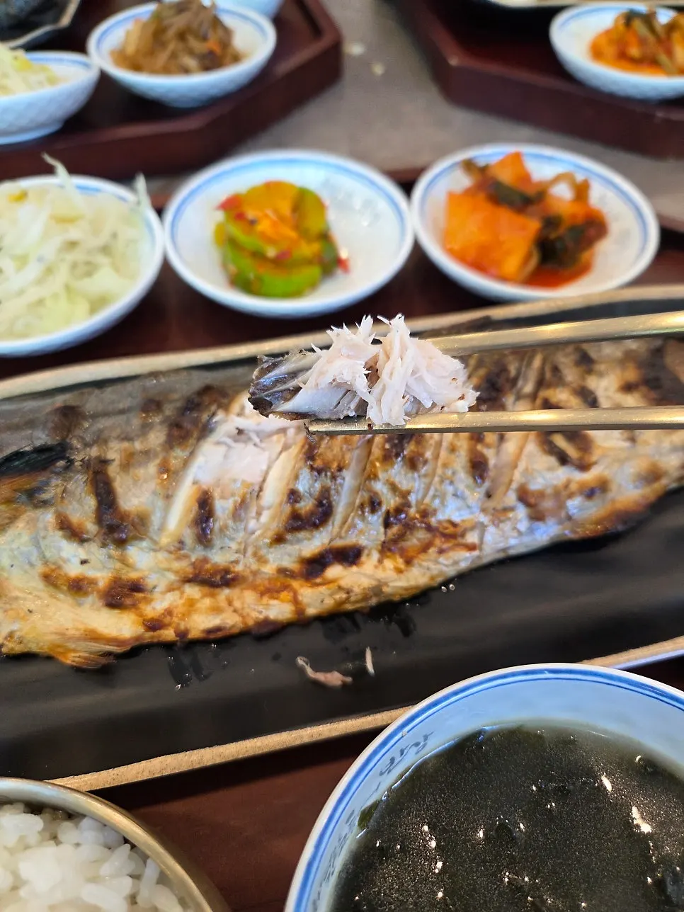 결대로 풀리는 삼치구이 살