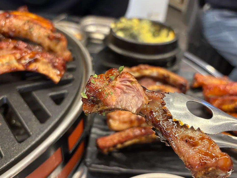 A plate of BBQ jjokgalbi loved by all ages