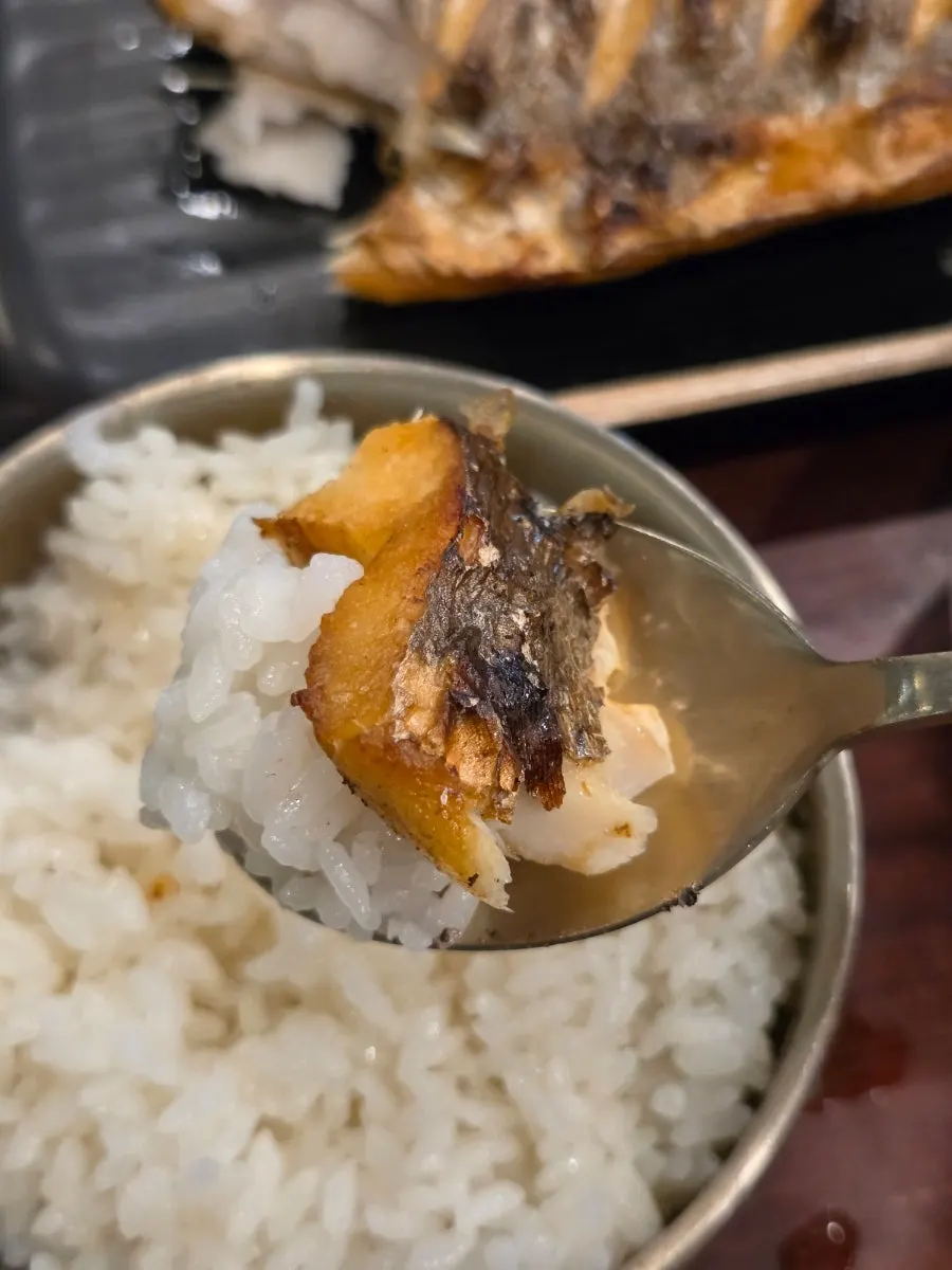 Spanish mackerel grilled golden brown on both sides