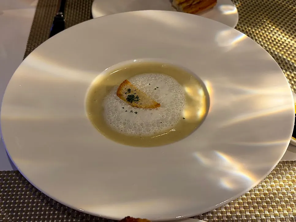 Potato cream soup served as today's cream soup