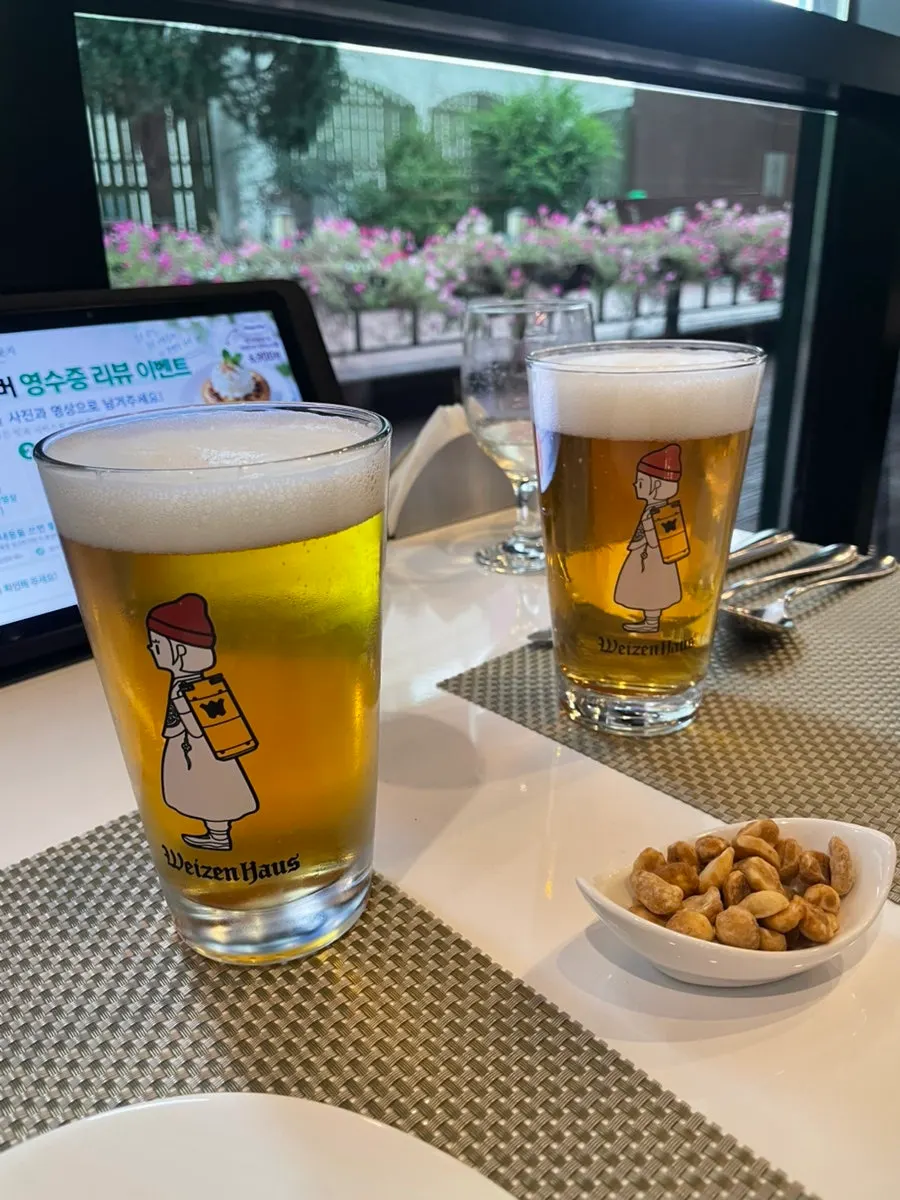 Weizen beer with a subtle floral aroma