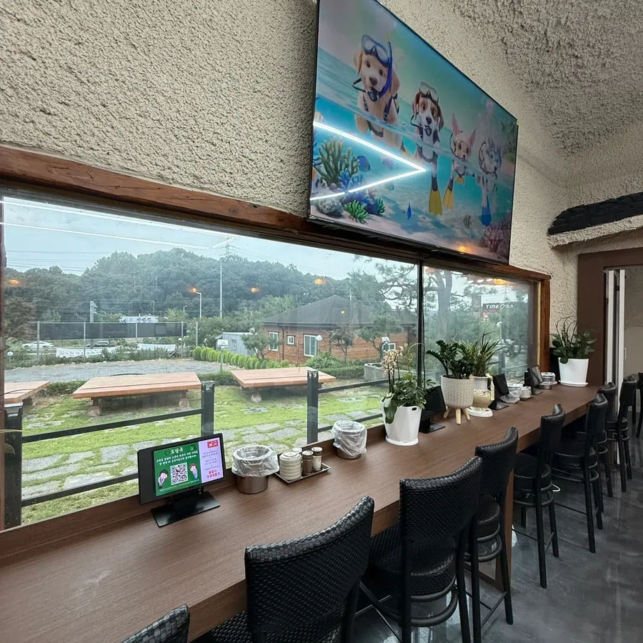 Uniquely decorated interior of Todamok