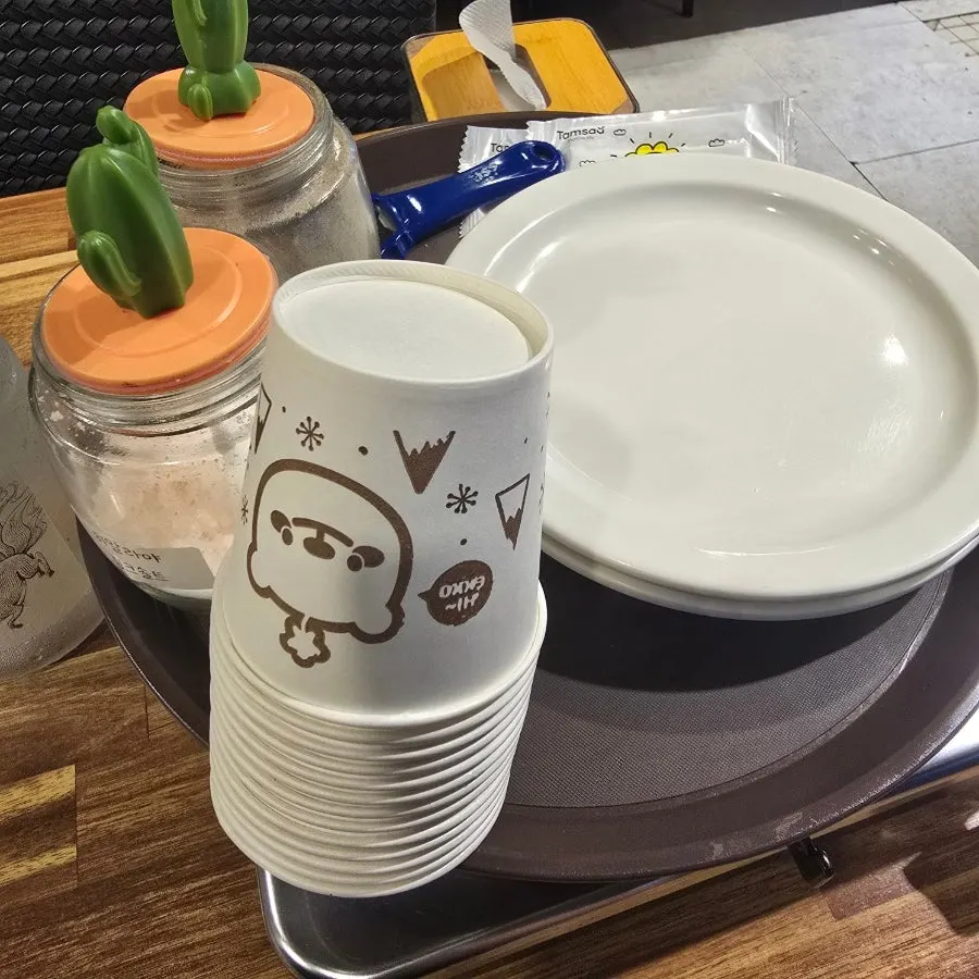 소금 후추와 앞접시 기본 세팅