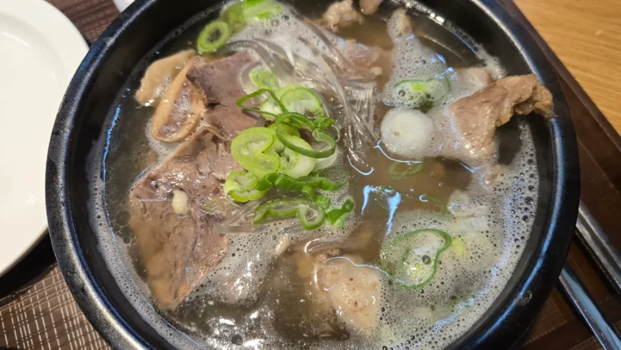 설렁탕과 갈비탕 메뉴