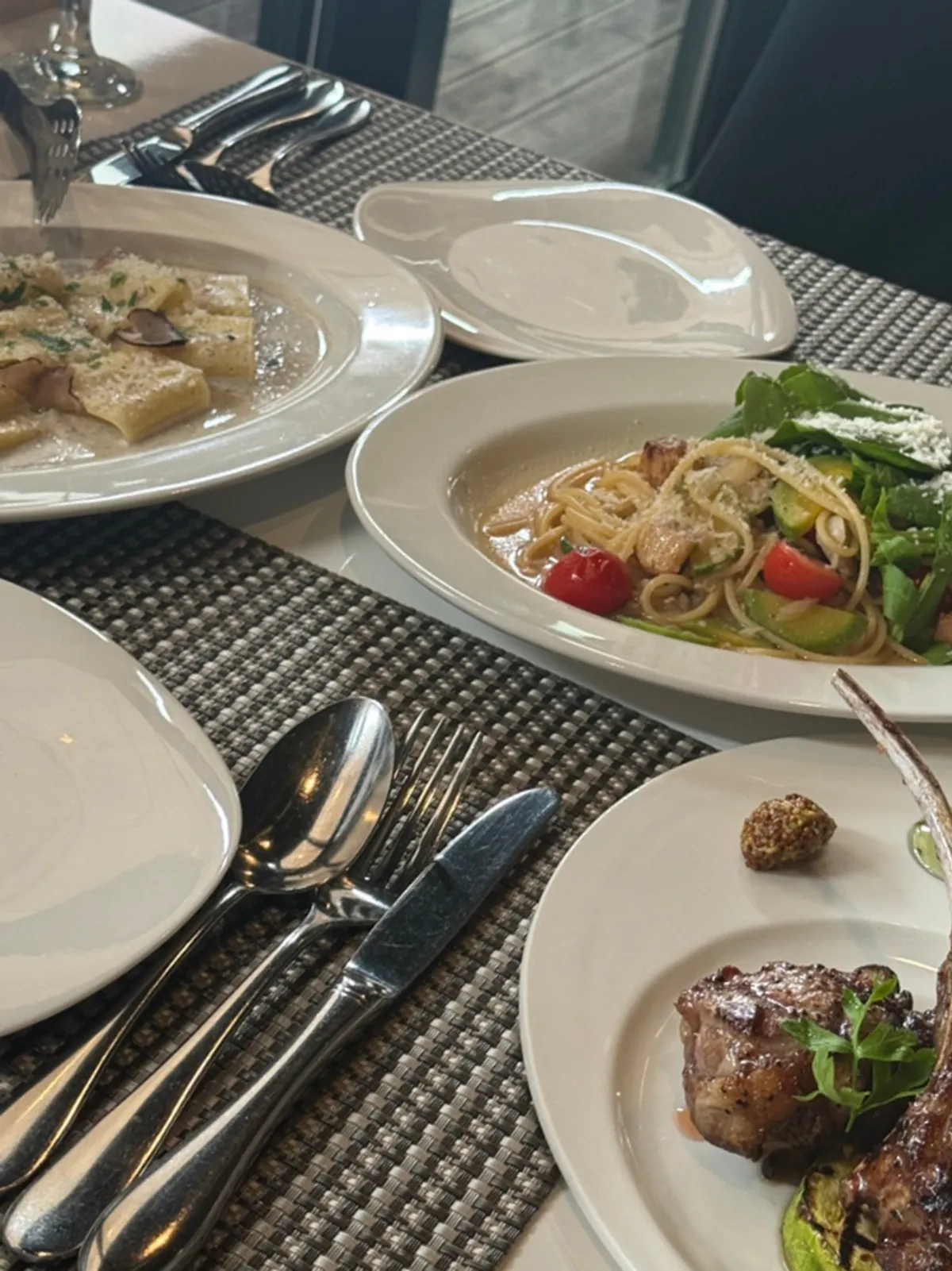 안산 중앙동 그남자의이태리식당&라운지 대표 사진