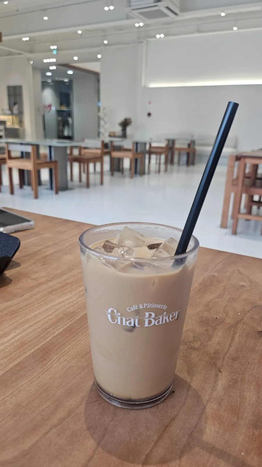 Iced americano and dessert on the table