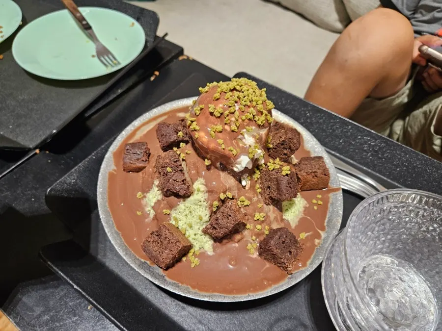 Một phần chocolate bingsu của Chat Baker