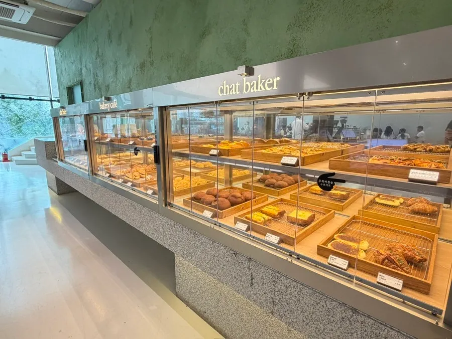 Handmade bread behind the glass door