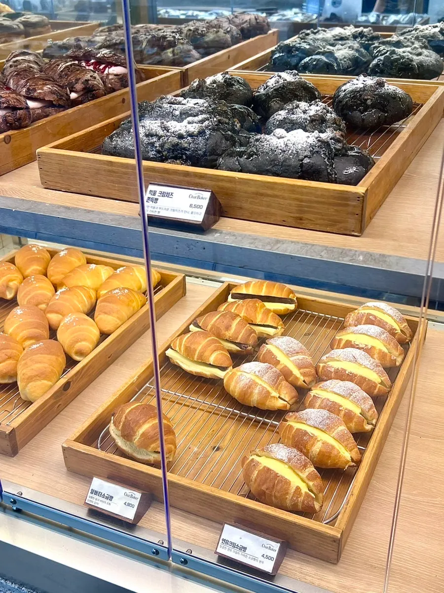 Kouign-amann and scones in the bread corner