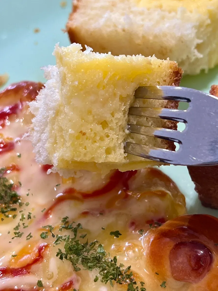 Custard cream butter toast