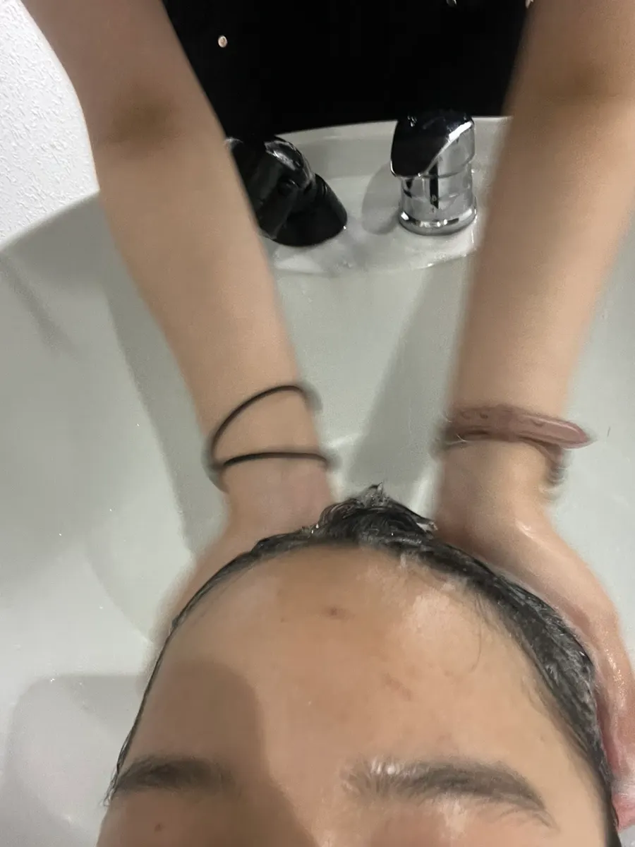 Scaling the scalp with purifying lotion