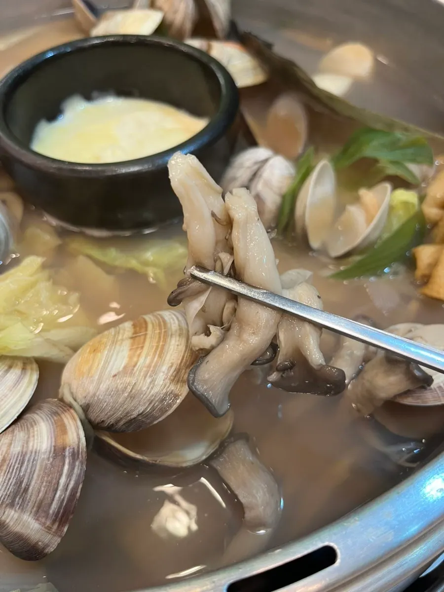 Fish cake soaked in broth