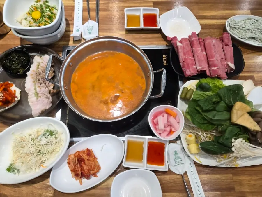 Shabu-shabu ingredients prepared in a moderate portion