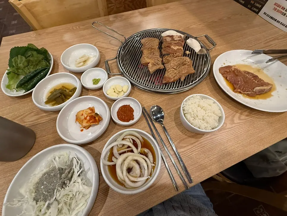 두께가 얇은 한돈양념돼지갈비 생고기