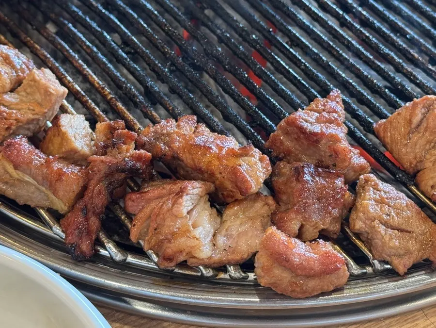 산내숯불갈비 박달점 숯불 돼지갈비 상차림