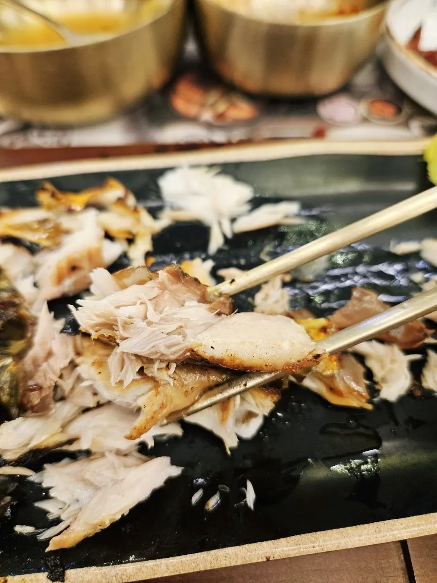 살이 도톰한 고등어구이 클로즈업