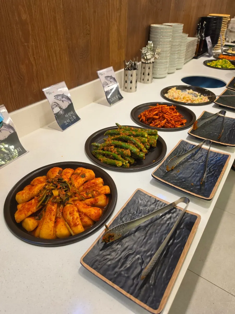 Variety of basic side dishes at the self-bar