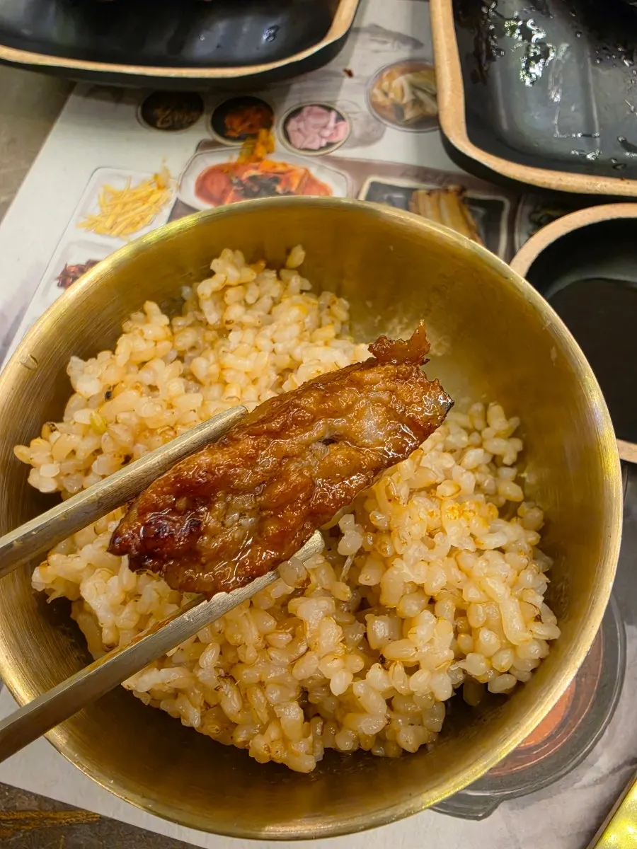 Close-up of the oven-grilled fish set