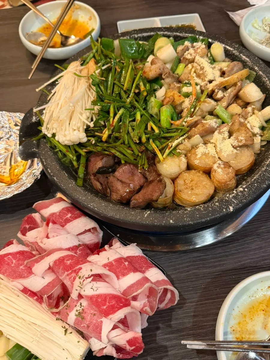The assorted grill for two set at Ilmigop