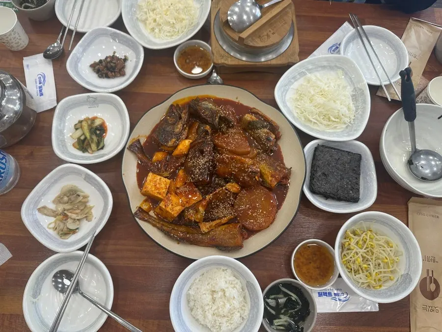 접시 한가득 담긴 시래기코다리 중자