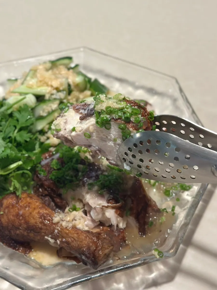 Shandong xiaoji with garlic sauce