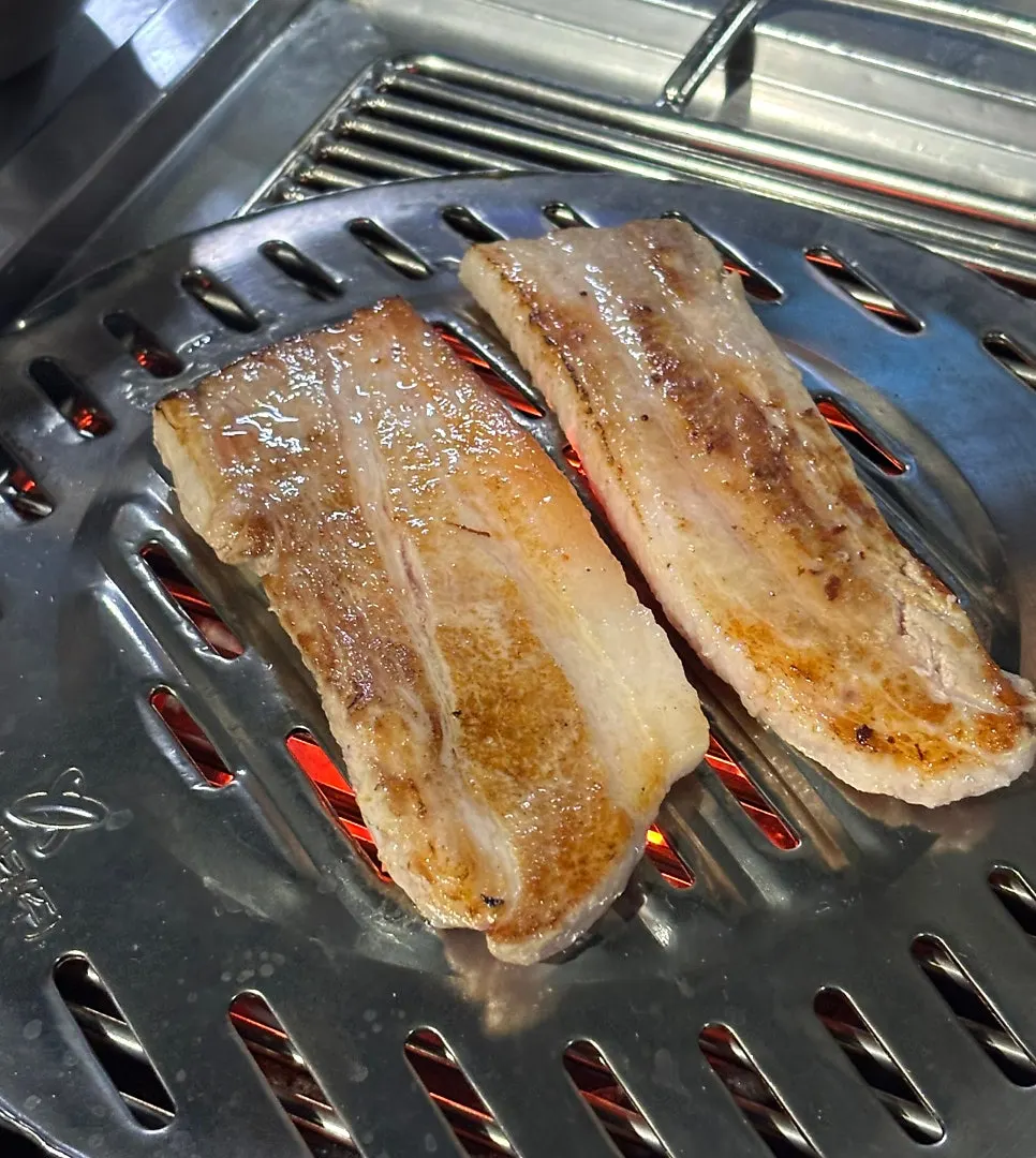Thick Apgujeong pork belly