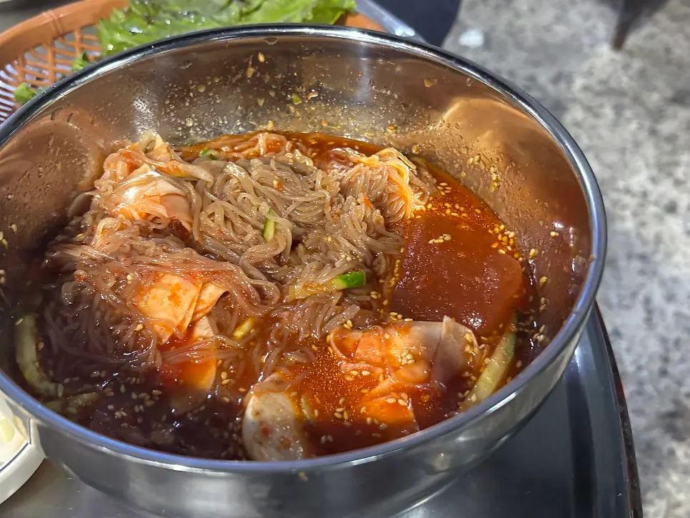 Naengmyeon that pairs well with grilled meat