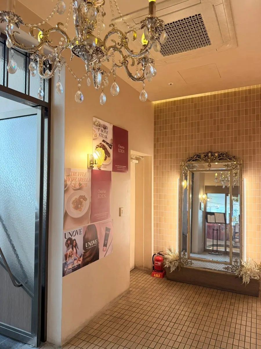 Around the Osteria Eden entrance