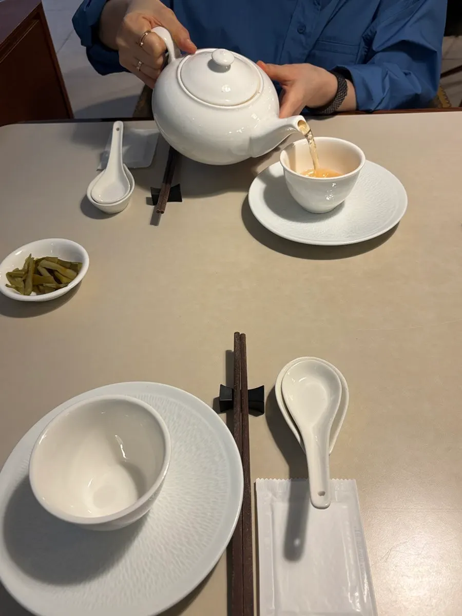예약 세팅된 보보식당 테이블
