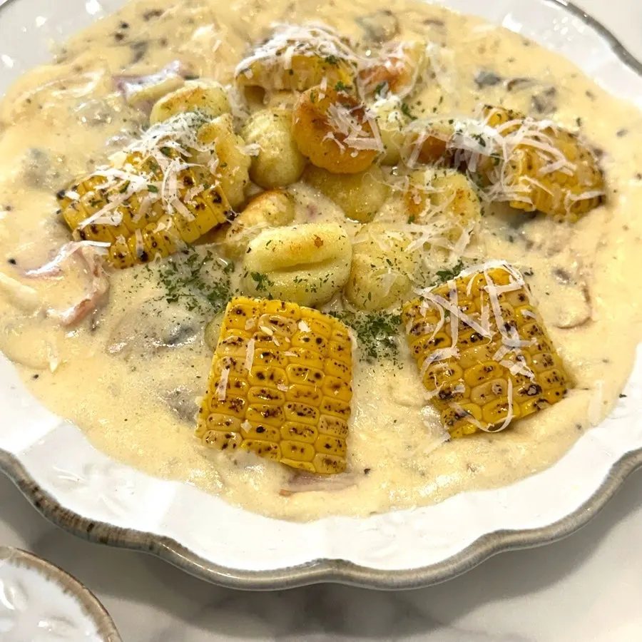 Gnocchi lifted with a fork