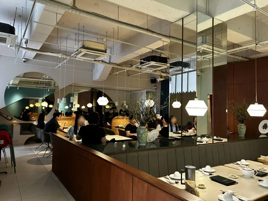 Interior details at Bobo Sikdang in Apgujeong