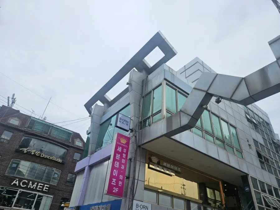 비오른헤어 압구정로데오점 위치 안내 이미지