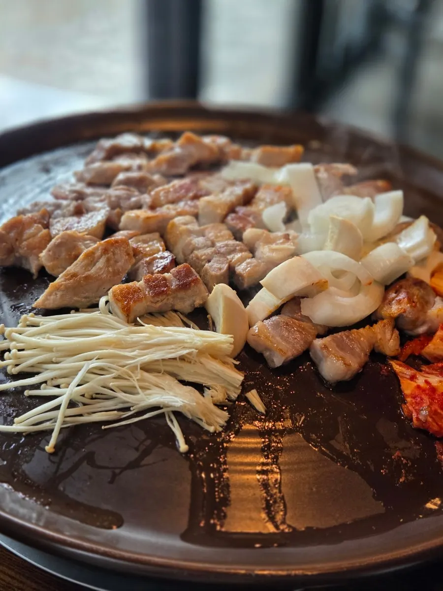 Pork neck from the par-grilled set