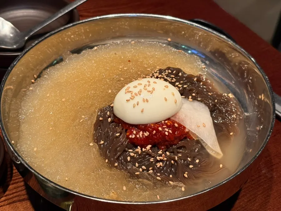 Heart-shaped fried rice