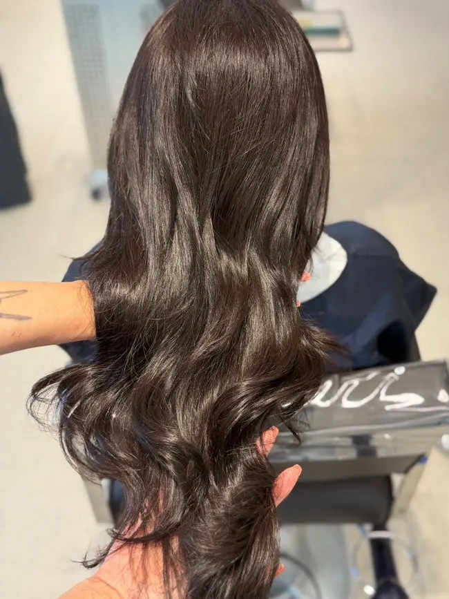 Side view of the finished brown hair