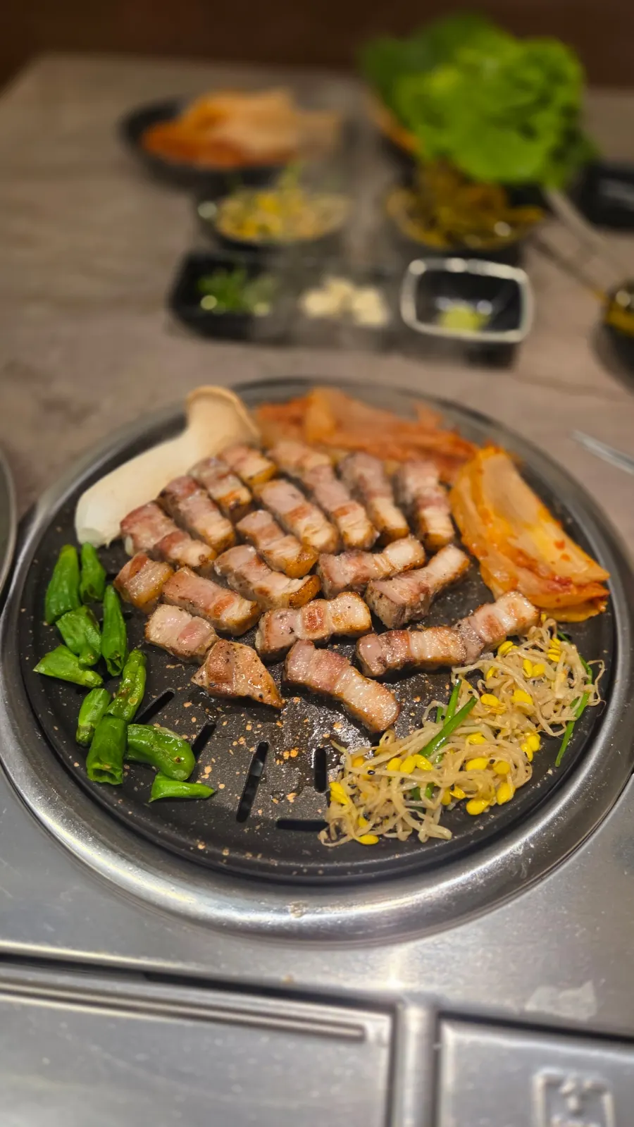 삼겹살과 함께 나온 곁들임 반찬