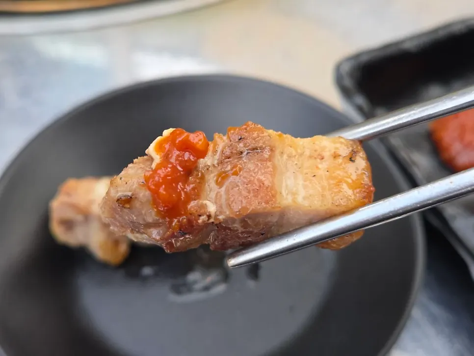Pork belly paired with grilled kimchi