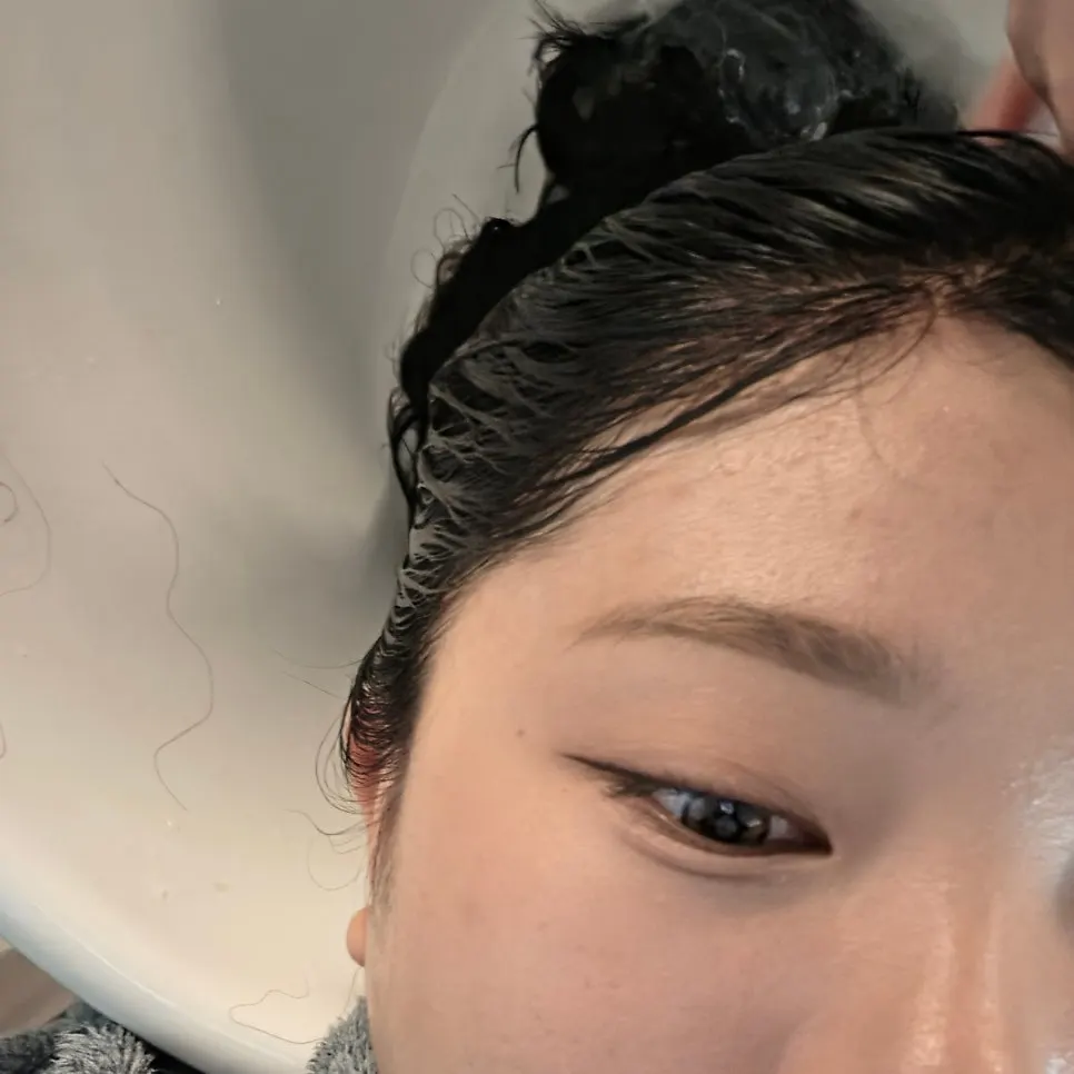 샴푸 후 젖은 머리 상태