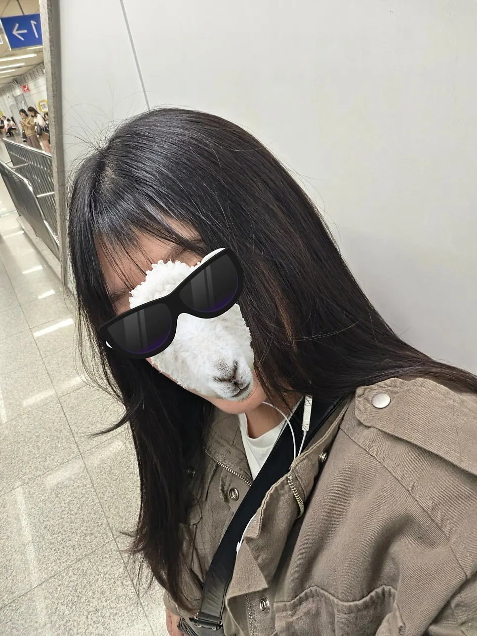 시술을 마치고 미용실을 나서기 전 모습