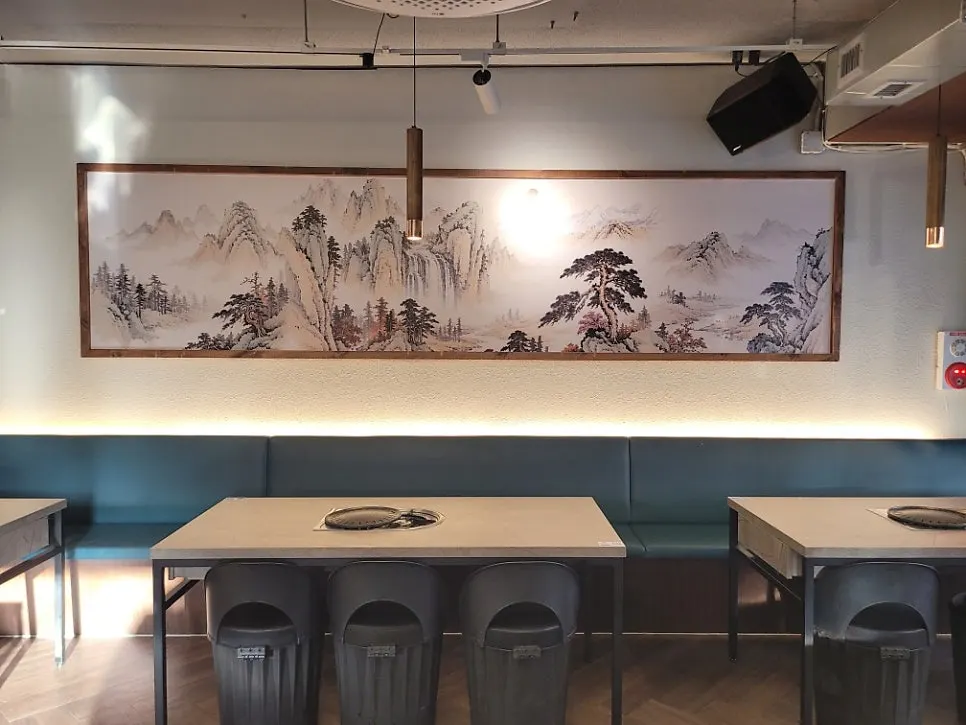 Chobeoljip indoor seating with a Korean restaurant atmosphere