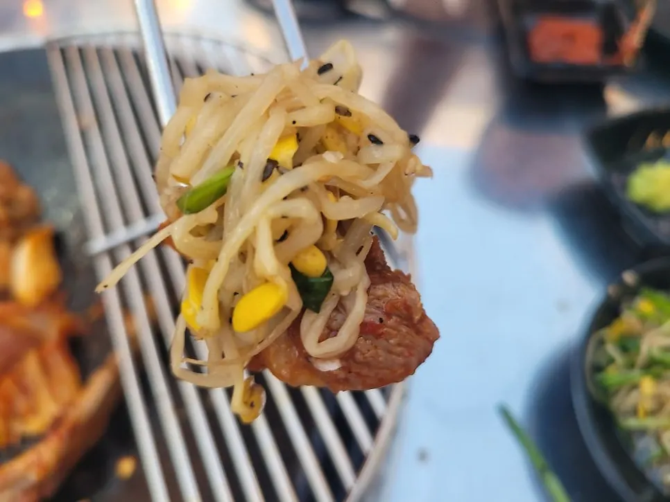 Pre-grilled bone pork belly with ssam vegetables