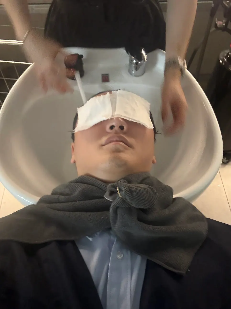 Shampoo room chair