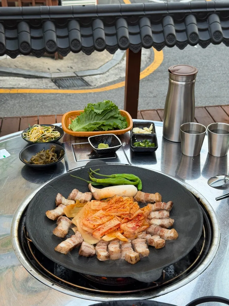 Table photo at Chobeoljip Apgujeong Rodeo Branch