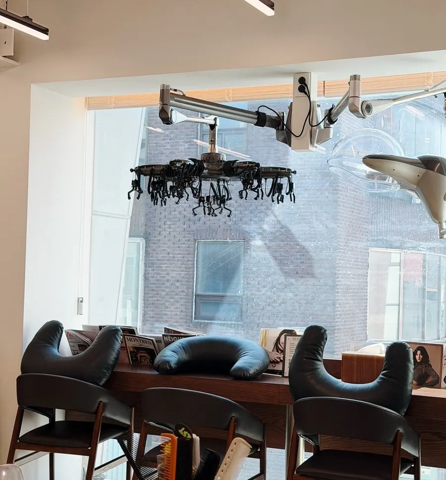 Interior space of the white-mood hair salon