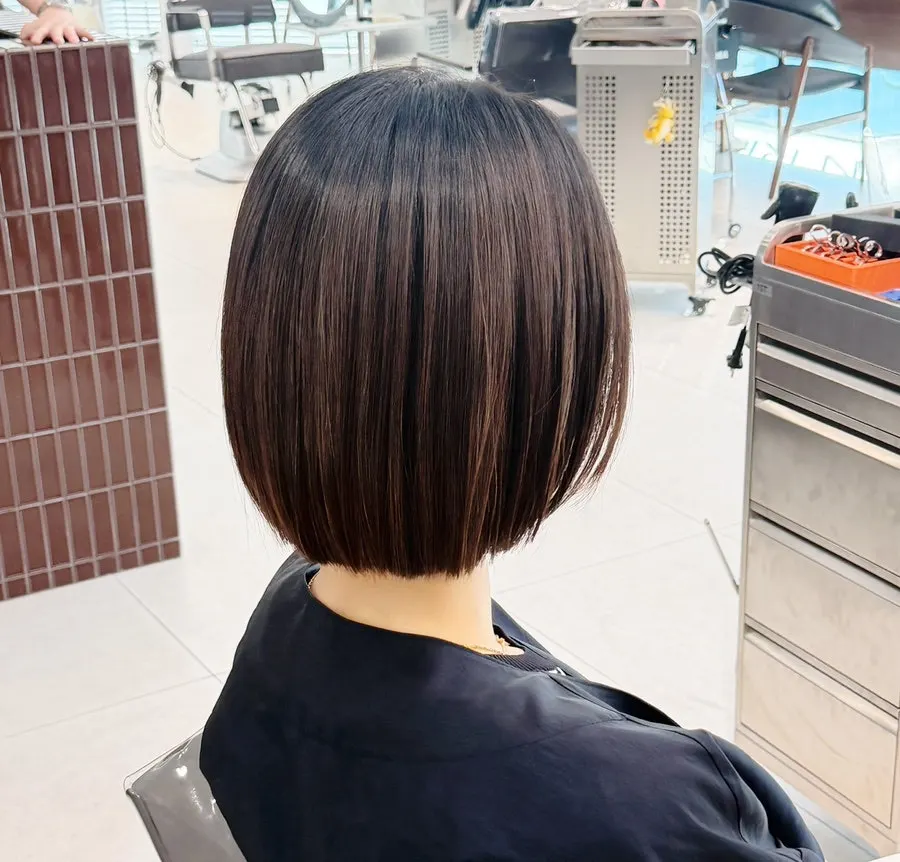 Tassel-cut bob falling cleanly into shape