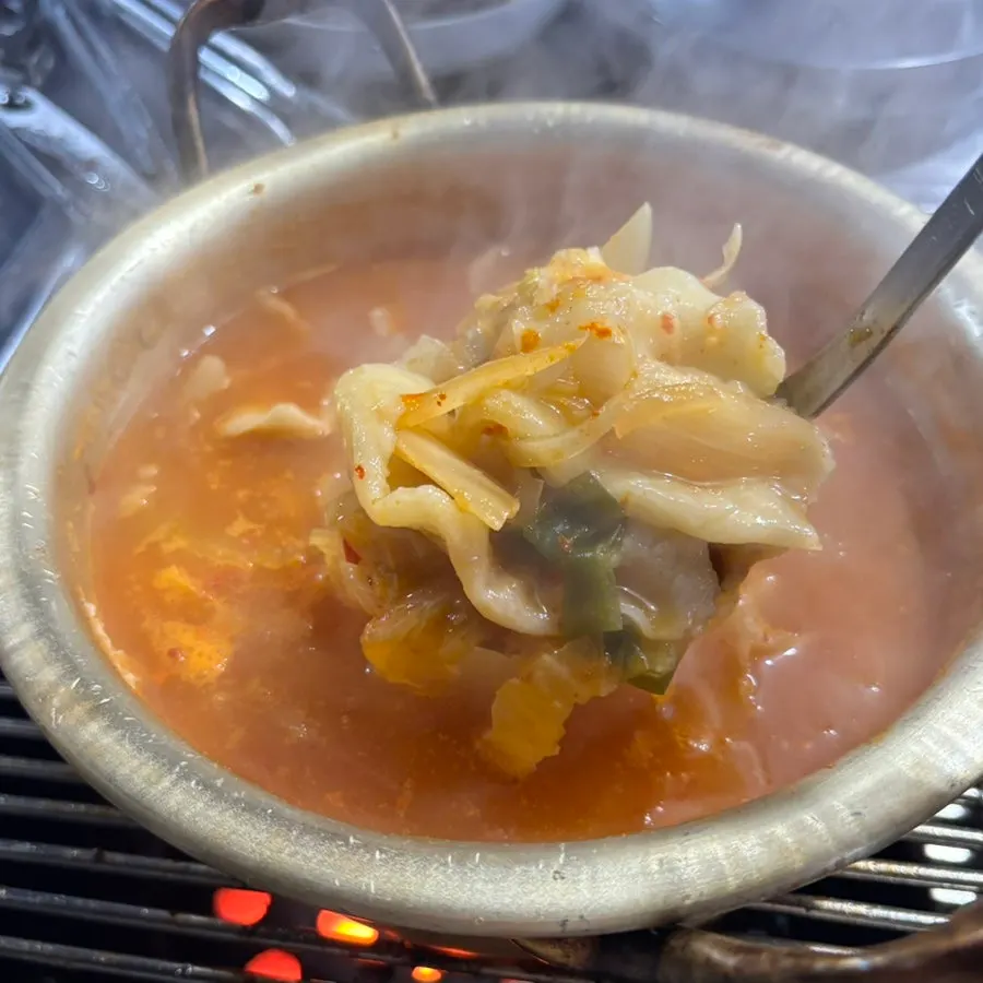 연탄공장 왕수제비 한 그릇
